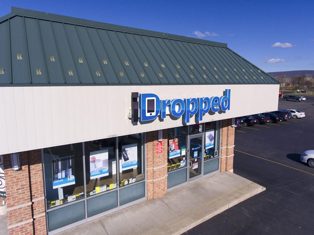 iDropped of Edwardsville aerial view of exterior storefront